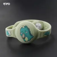 AirTag Armband - RPD Silikon-Armband, geschwungenes Design (Dinosaurier), Grün – Bild 3