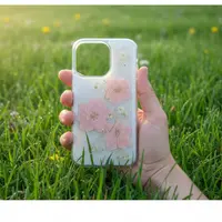 iPhone 15 Pro - Hülle mit echten Blumen und silbernen Akzenten, rosa – Bild 2