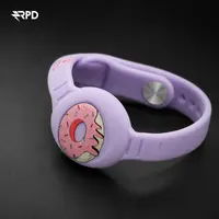 Bracelet AirTag - RPD Bracelet en silicone galbé (Requin), Gris – Bild 3
