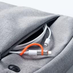 McDodo - Adaptateur Lightning vers USB-C avec languette en silicone, noir – Bild 9