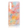 Huawei P30 - Nuvole arcobaleno e fiocchi d'oro