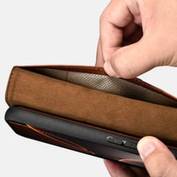 iPhone 16 Pro Max - iCarer Oil Wax Premium Genuine Leather Detachable 2 in 1 Wallet Flip Case con RFID Blocker, nero – Bild 6