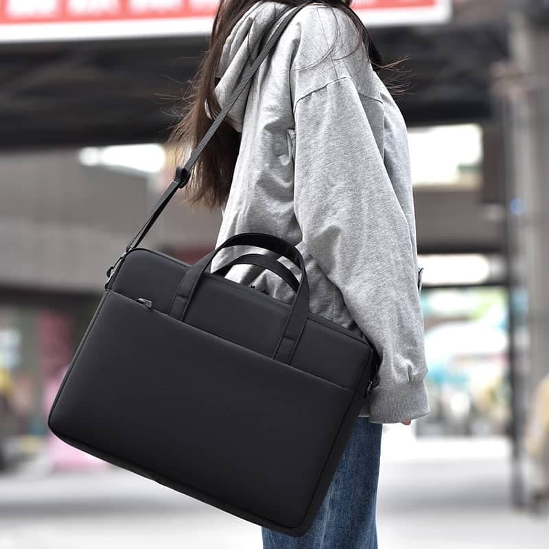 Okade - MacBook / Laptop Bag, 14.1 inch, B008, Black – 4