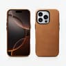 iPhone 16 Pro – Oil Wax Premium Echtleder mit Magsafe, hellbraun