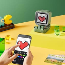 Divoom - DitooMic- 8 Bit Pixel Art Speaker - Bluetooth - Karaoke & Voice Morphing - Green – Bild 3