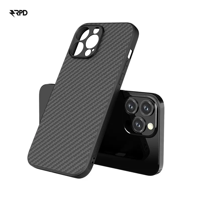 iPhone 12 Pro - Robustes TPU-Case mit Carbon-Optik, Schwarz