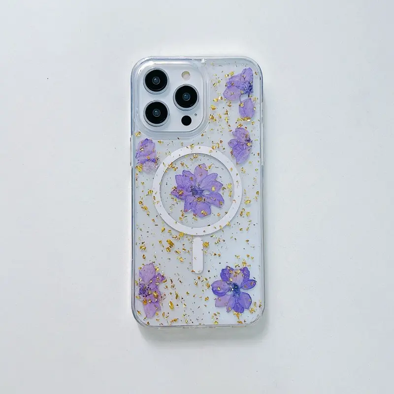 iPhone 13/14 - MagSafe Hülle mit echten Blumen und goldenen Akzenten, violett