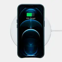 iPhone 13 Pro Max - Oil Wax Premium Genuine Leather Magsafe Back Case Black (WMI1304-BK) – Bild 6