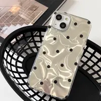 iPhone 14 Pro - Silver Gold Polka Case – Elegantes Design mit schwarzen Punkten – Bild 1