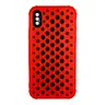 iPhone X/XS - Custodia traforata rossa