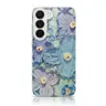Samsung Galaxy S23 - custodia lucida a fiori blu con superficie cromata e sfondo verde